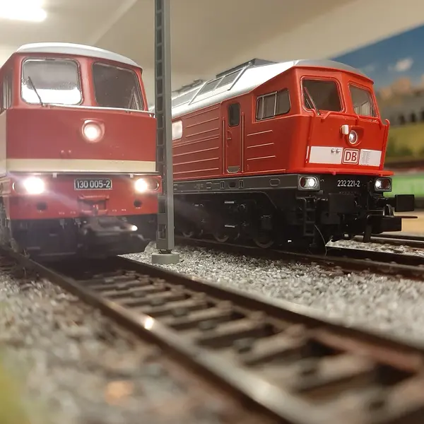 Rote Modelleisenbahn