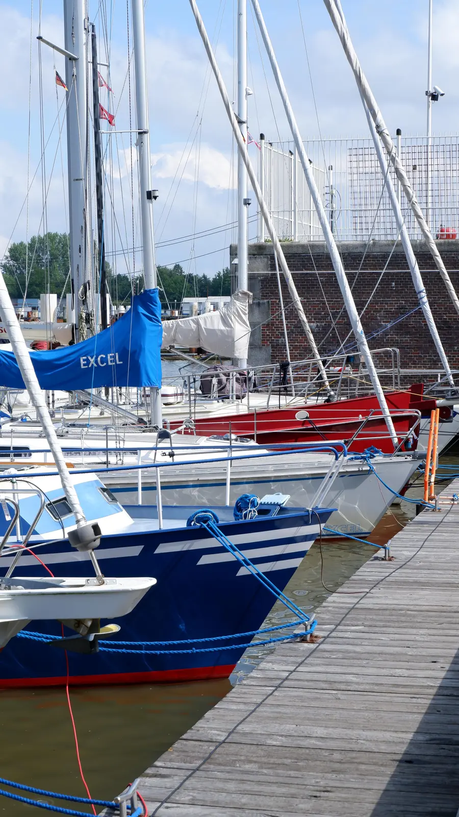 Segelboote im Seglerhafen