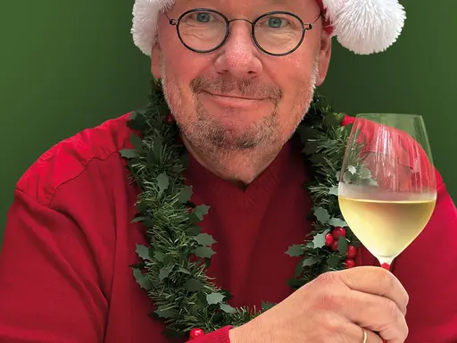 Berndt Stelter in Weihnachtsoutfit