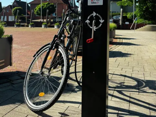 Fahrradpumpstation am Rathausplatz