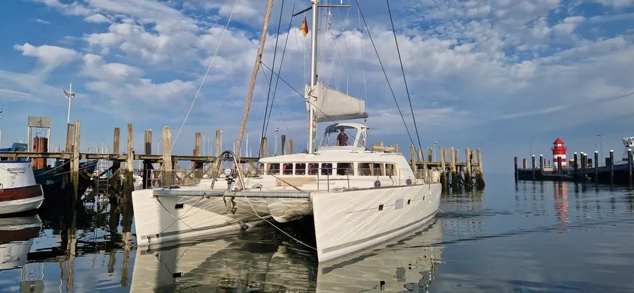 Katamaran Lagoon 500