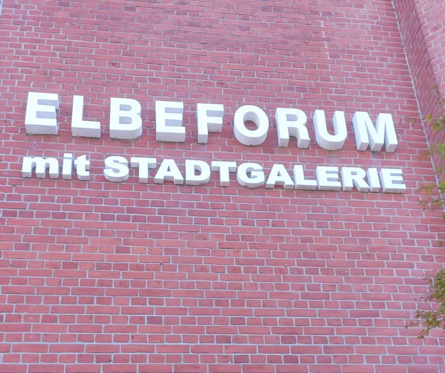Elbeforum Schriftzug