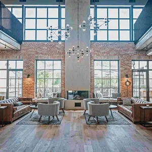 Lobby bei Tageslicht